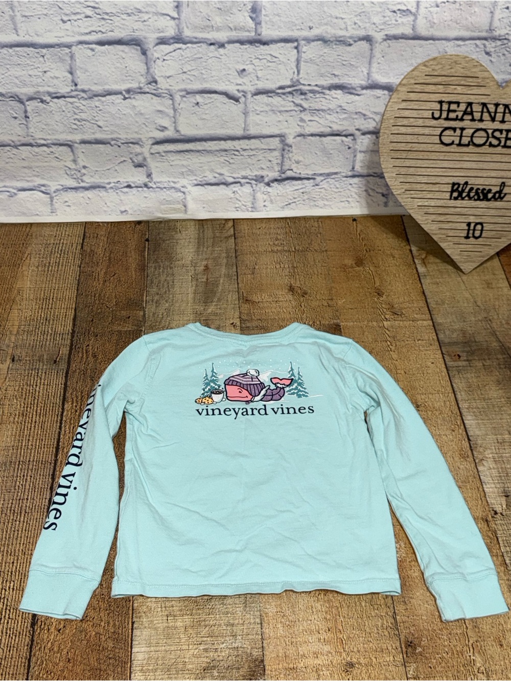 Vineyard Vines T Shirt Youth Size 5  Blue Long Sleeve Christmas Graphic Whale